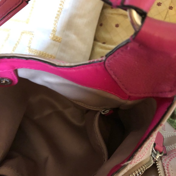 Coach Purse - Picture 5 of 7